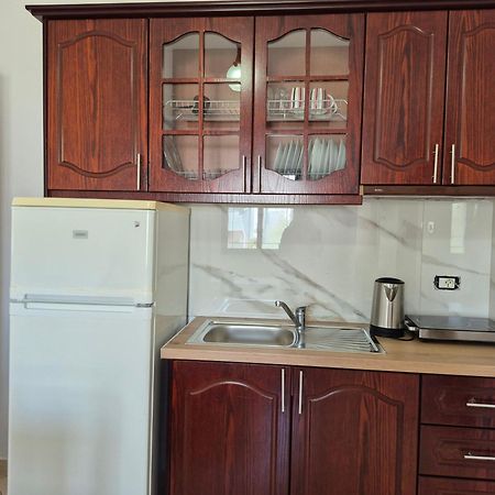 Vita Apartment - Spacious Garden And Balcony 5 Min To Beach & Center คซามิล ภายนอก รูปภาพ
