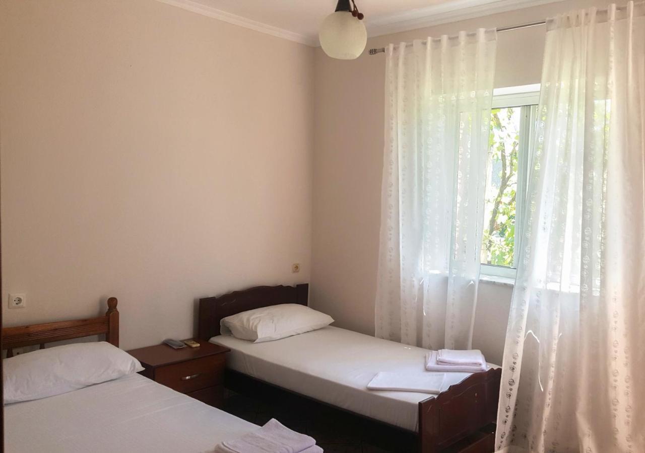 Vita Apartment - Spacious Garden And Balcony 5 Min To Beach & Center คซามิล ภายนอก รูปภาพ