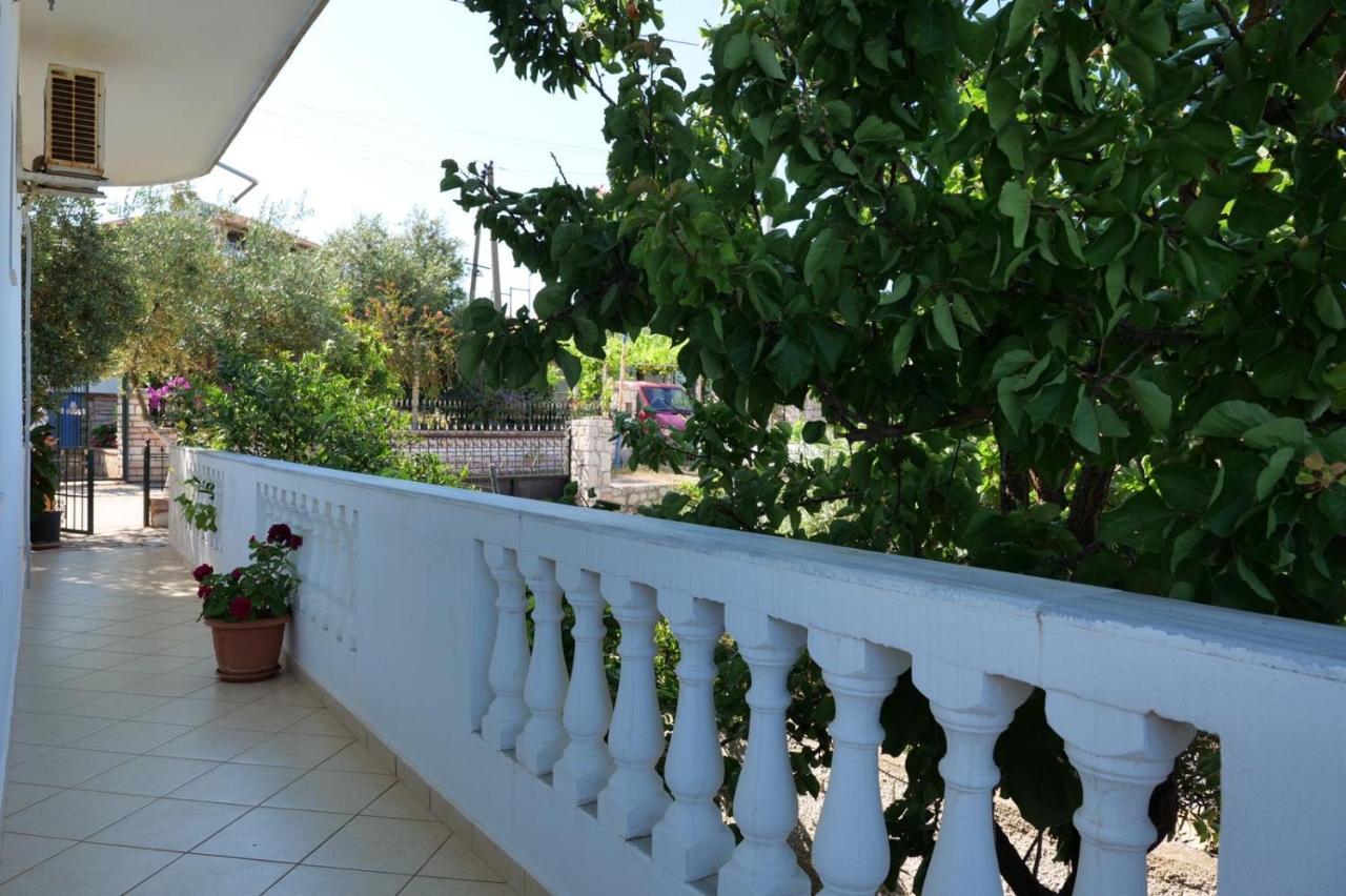 Vita Apartment - Spacious Garden And Balcony 5 Min To Beach & Center คซามิล ภายนอก รูปภาพ
