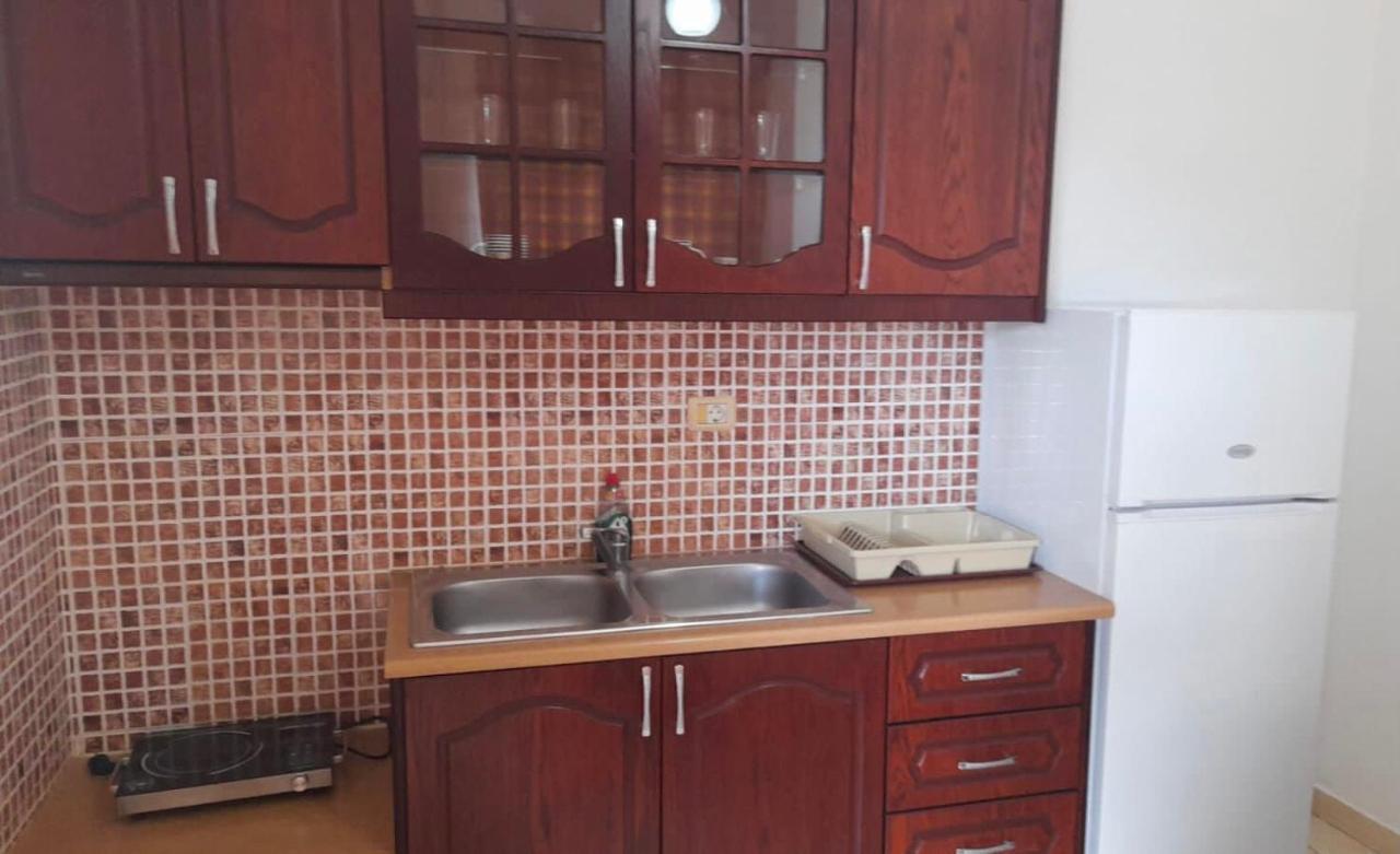 Vita Apartment - Spacious Garden And Balcony 5 Min To Beach & Center คซามิล ภายนอก รูปภาพ