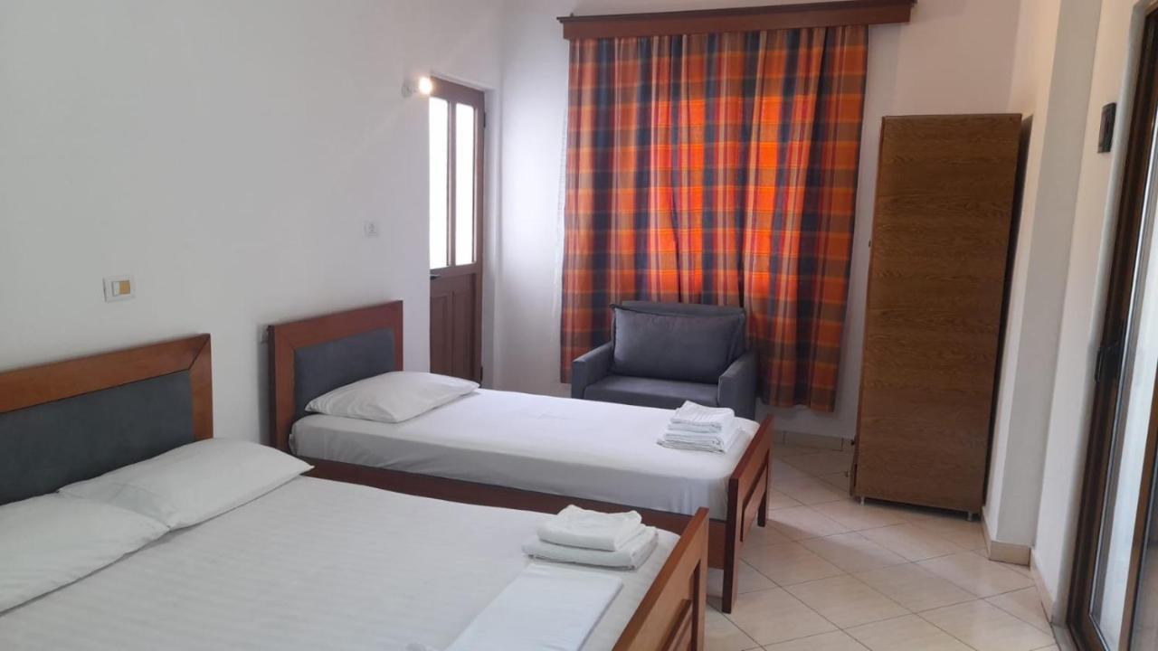 Vita Apartment - Spacious Garden And Balcony 5 Min To Beach & Center คซามิล ภายนอก รูปภาพ