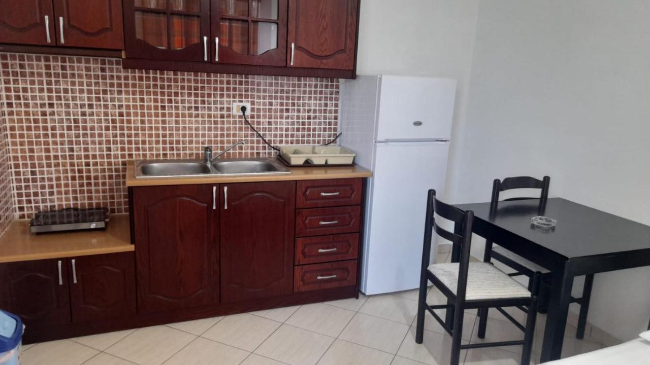 Vita Apartment - Spacious Garden And Balcony 5 Min To Beach & Center คซามิล ภายนอก รูปภาพ