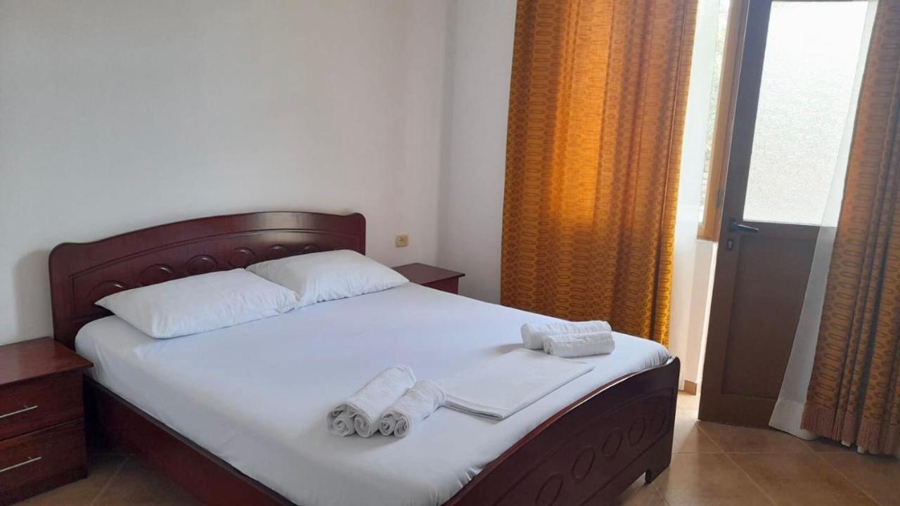 Vita Apartment - Spacious Garden And Balcony 5 Min To Beach & Center คซามิล ภายนอก รูปภาพ