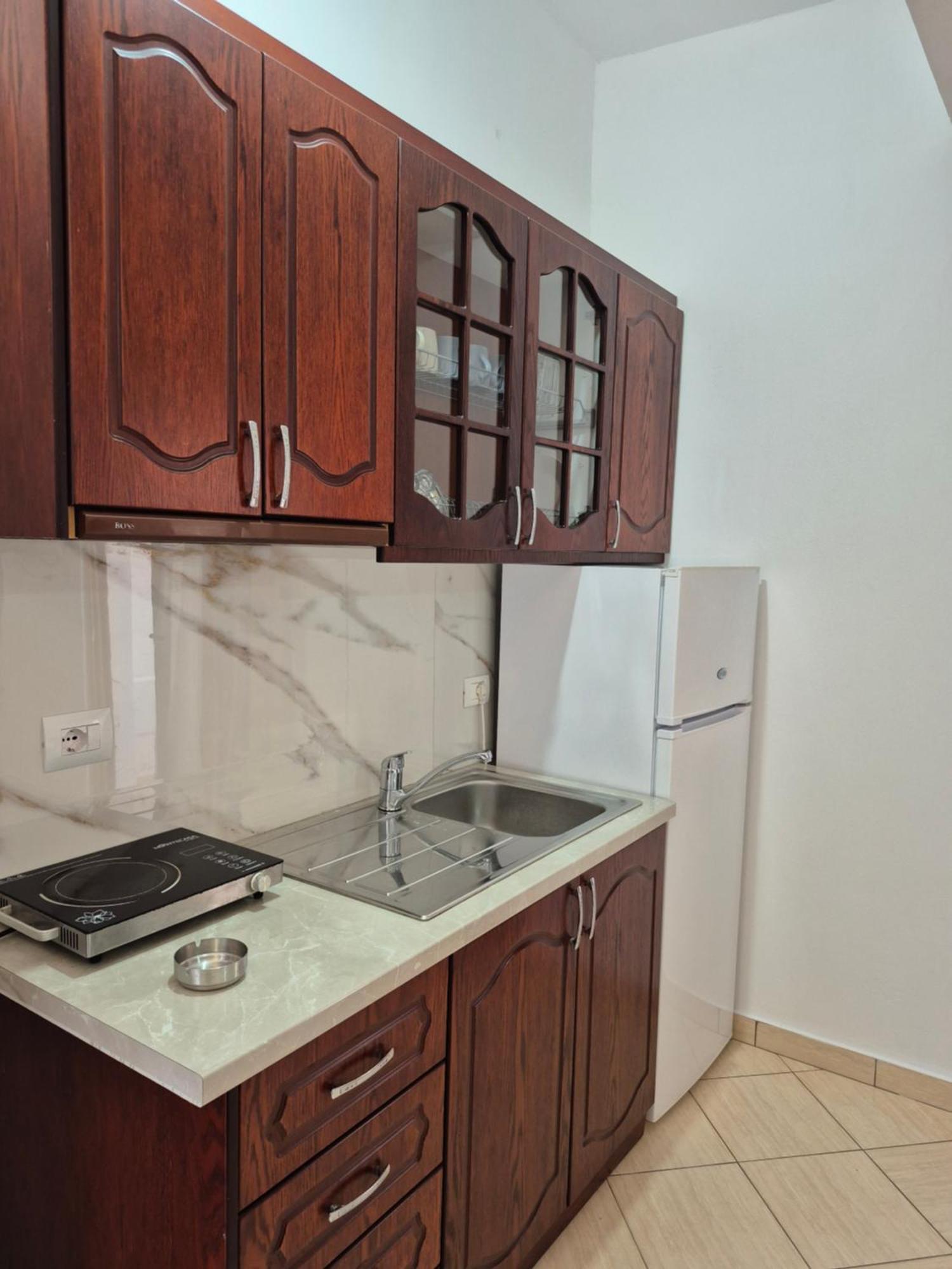 Vita Apartment - Spacious Garden And Balcony 5 Min To Beach & Center คซามิล ภายนอก รูปภาพ